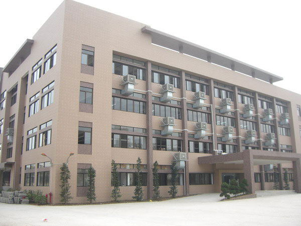 ���ڭh�����{���S����