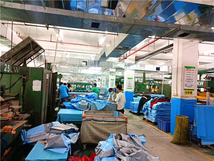 塑料塑膠橡膠工廠車間降溫通風(fēng)方案